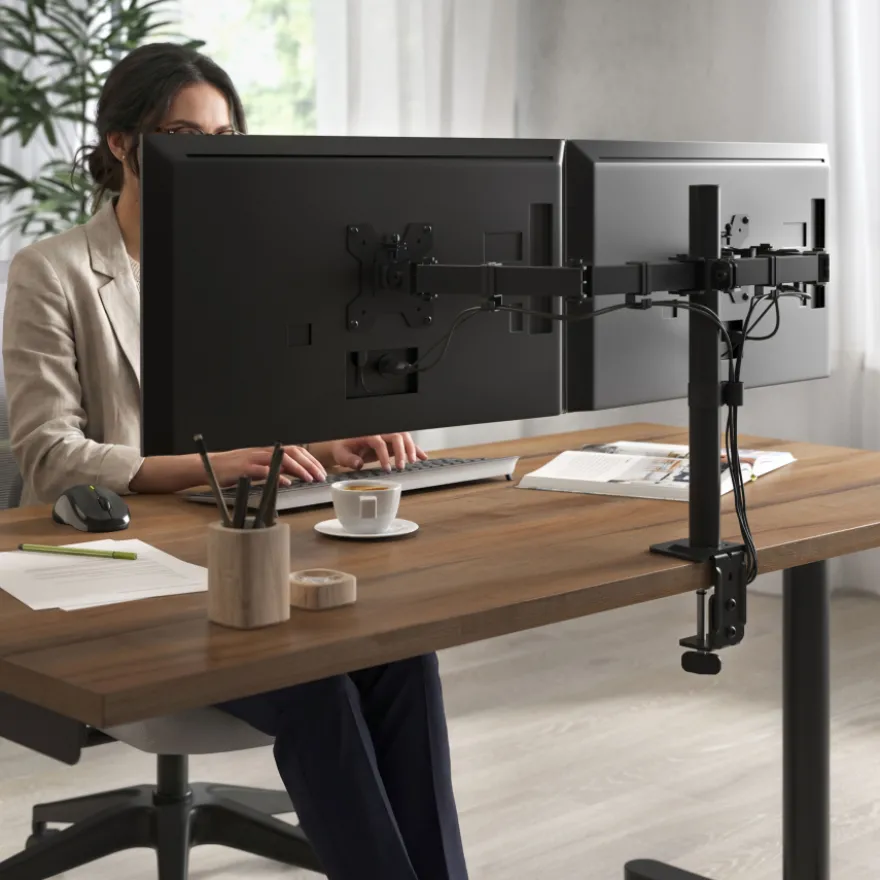 Braccio monitor con doppia colonna, per 2 schermi