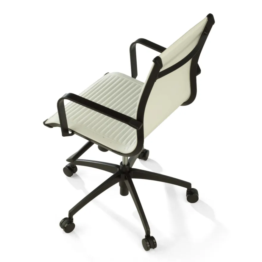 Poltrona da ufficio design Brenton, schienale basso, struttura nera, ecopelle