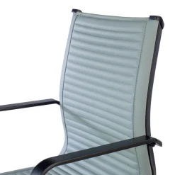 Poltrona da ufficio design Brenton, schienale basso, struttura nera, ecopelle