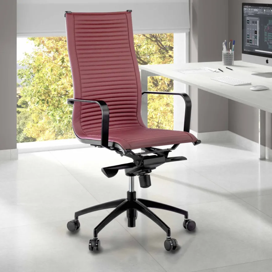 Poltrona da ufficio design Brenton, schienale alto, struttura nera, ecopelle