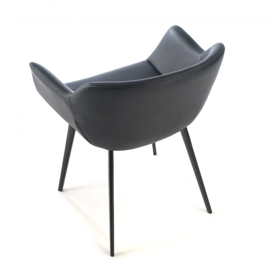 Poltroncina ufficio Ores, Gambe nere, Confortevole, Pelle
