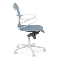 Sedia da ufficio Design Cagliari, struttura bianca, schienale basso, ecopelle