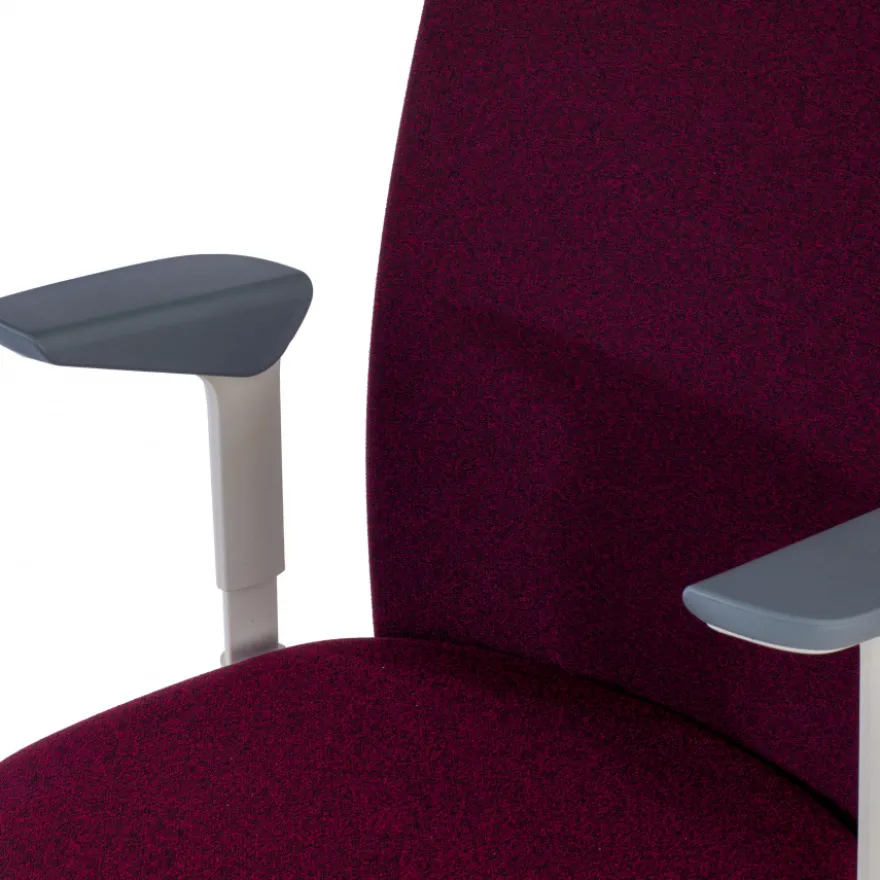 Sedia Girevole Sheryl white, braccioli regolabili, rivestita