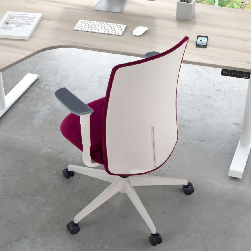 Sedia Girevole Sheryl white, braccioli regolabili, rivestita