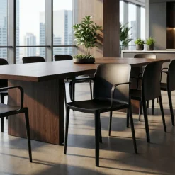 Sedia ristorante con braccioli Loop, seduta ampia