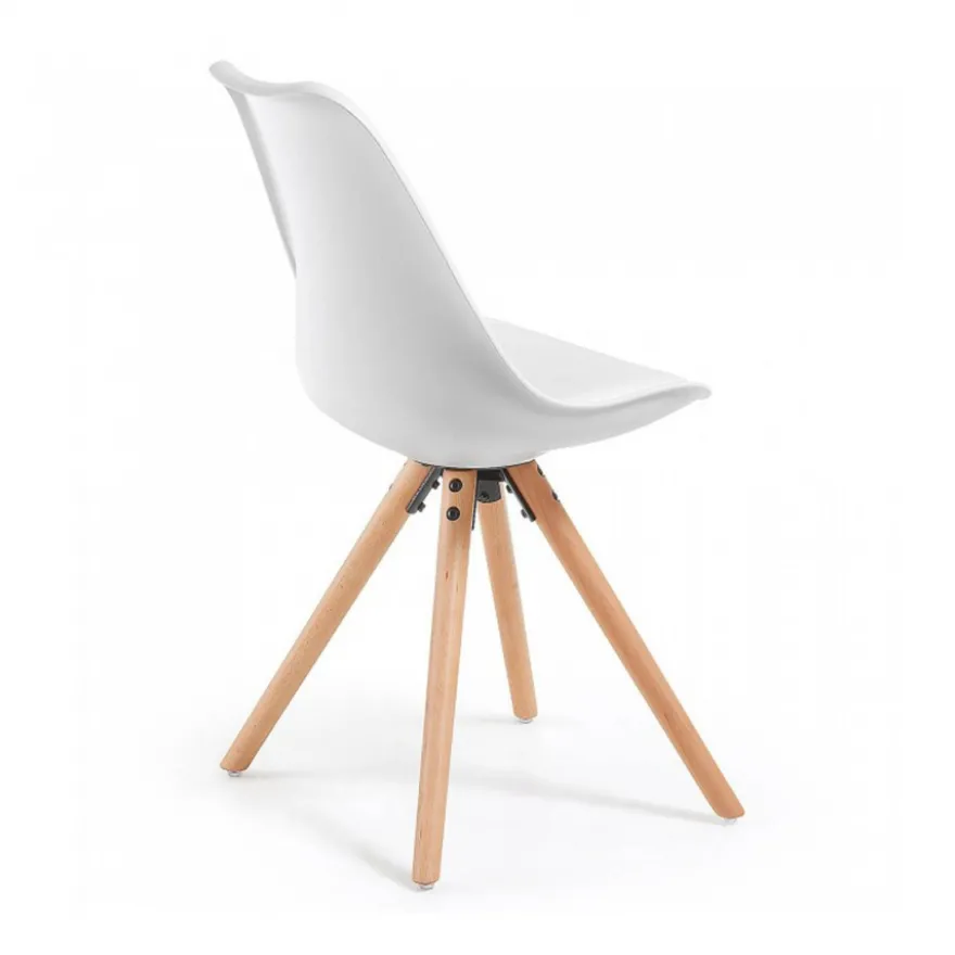Sedia scandinava Norway, design, gambe in legno