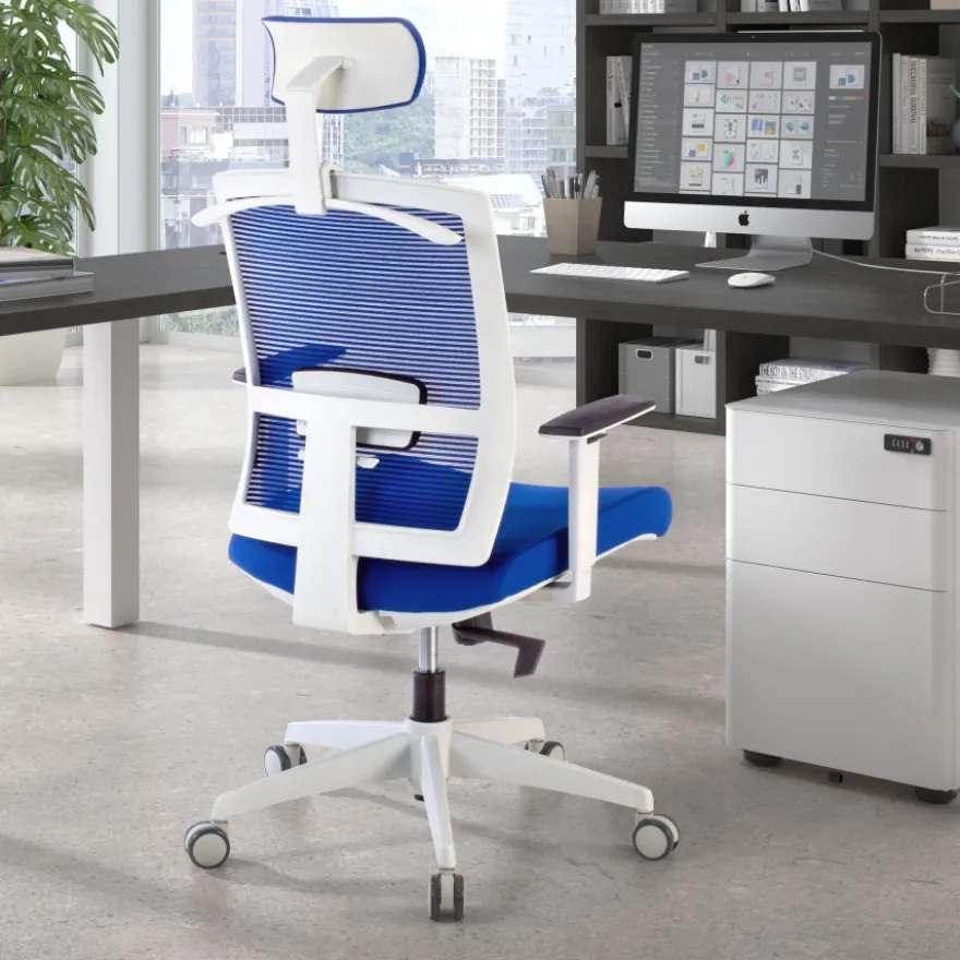 Sedia Ufficio Ergonomica Akira white con poggiatesta