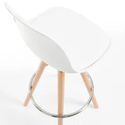 Sgabello alto Norway con gambe in legno, design scandinavo