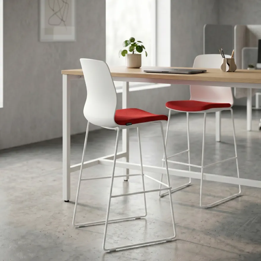 Sgabello da Ufficio Swing, Design elegante, Gambe in metallo